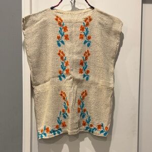Vintage Embroidered Cream Top with Floral Design